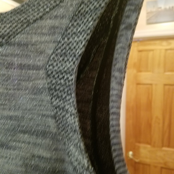 Dress - Picture 8 of 8